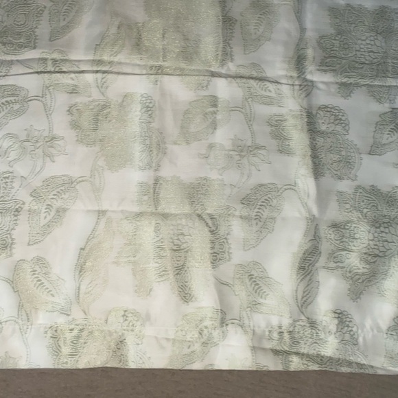 Pier 1 Imports Cream Sage Textured Paisley Grommet Elegant Curtain Panel 50x84” - Picture 7 of 11